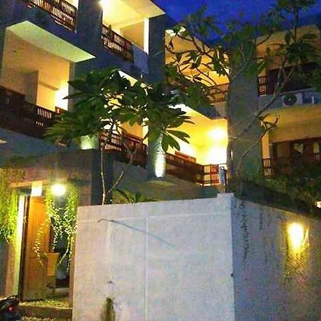 Reddoorz At Kerobokan Seminyak 2 Exterior foto